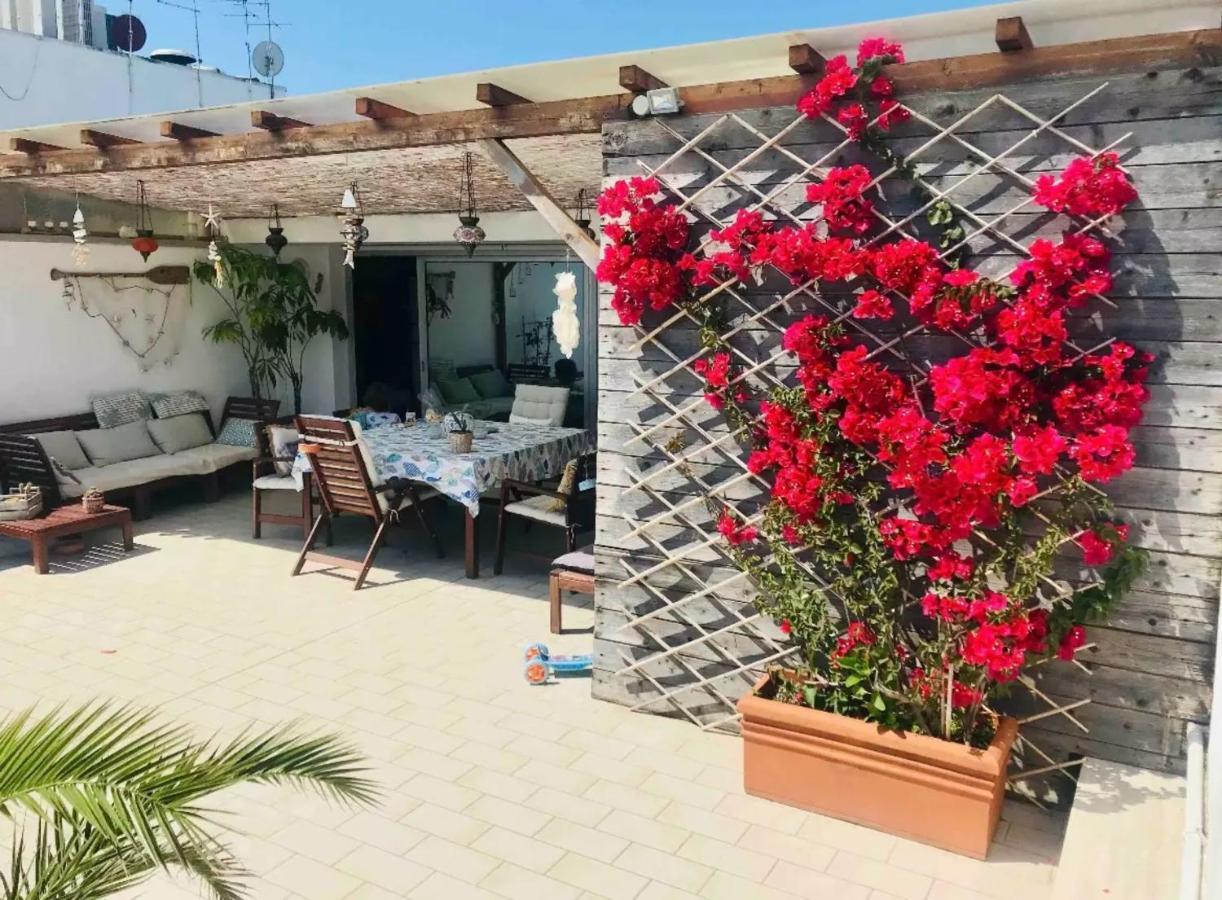 Attico Con Terrazza A Viareggio Apartment Exterior foto